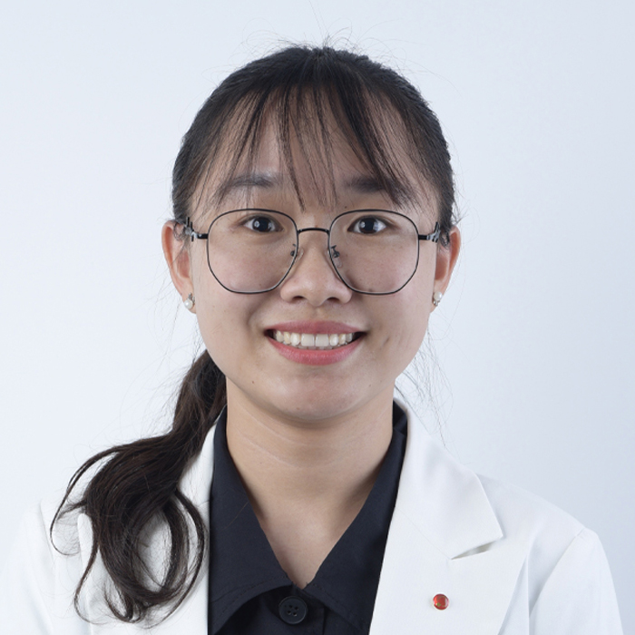 Dr. Chen Roulan Dr. Chen Roulan